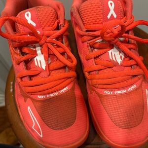 Puma LaMelo Ball Basketball Shoes | Red/Coral | Men’s 7 / Women’s 8.5